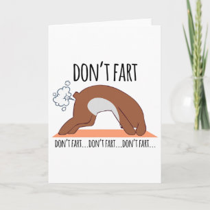 Tarjeta Perro divertido no se flatarta Yoga Entrenamiento
