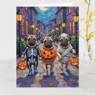 Tarjeta Perros Pug Trick-or-Treating con disfraces de Hall