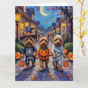 Tarjeta Perros Yorkshire Terrier con disfraces de Hallowee