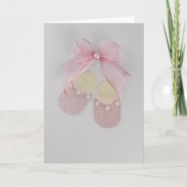 Tarjeta Personaliza las zapatillas de bebé rosadas y el ar (Anverso)