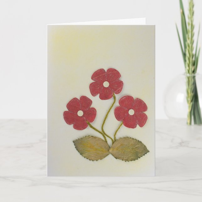 Tarjeta Personaliza tres flores rojas de cumpleaños (Anverso)