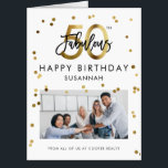 Tarjeta Personalizado Fabulous 50th Birthday Office Photo<br><div class="desc">Una manera especial de celebrar un GRAN cumpleaños es con esta tarjeta de foto de 50 años de JUMBO. Este diseño de oro moderno (impreso) festivo, que se enorgullece de dar un toque de alegría, incluye caligrafía de guión de broche que lee FABULOUS 50TH y una foto de su oficina...</div>