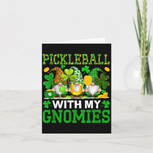 Tarjeta Pickleball con gnomies jugador del día de San Patr