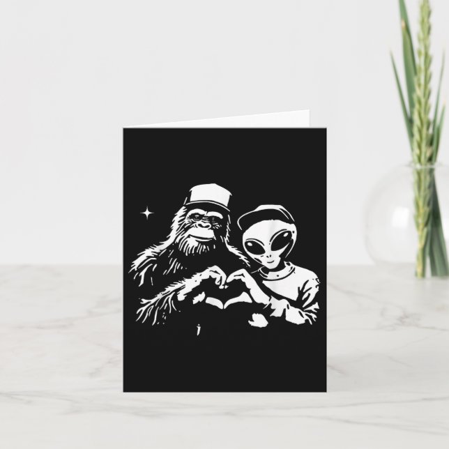 Tarjeta Pie Grande y manos de corazón alienígena divertido (Anverso)