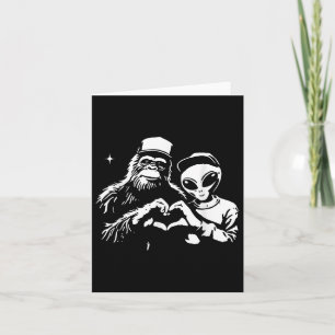 Tarjeta Pie Grande y manos de corazón alienígena divertido