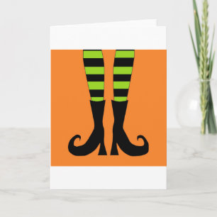 Tarjeta Pies de bruja de Halloween con fondo verde Naranja