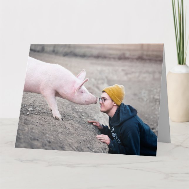 TARJETA PIG BIRTHDAY HUGS KISSES GREETING CARDS (Anverso)
