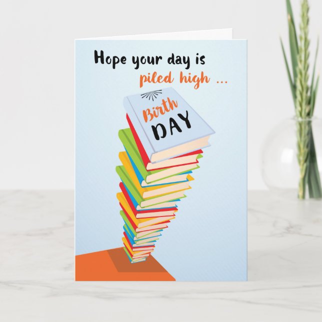 Tarjeta Pile de cumpleaños de libros (Anverso)