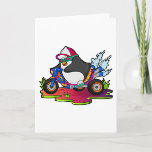Tarjeta Pingüino como motociclista con motocicleta