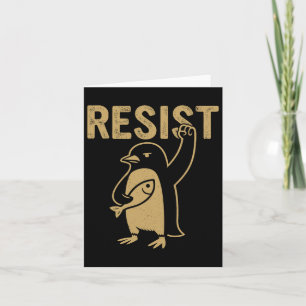 Tarjeta Pingüino gracioso resiste a los pingüinos en prote