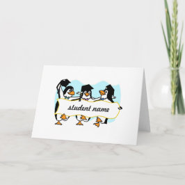 Tarjeta Pingüinos graduados con pancarta