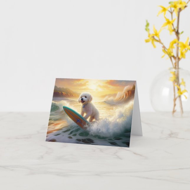 Tarjeta Pintura de surf en la playa de Bichon Frise (flor amarilla)