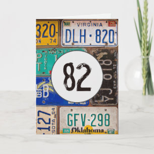 Tarjeta Placas de licencia antiguas para el 82 aniversario
