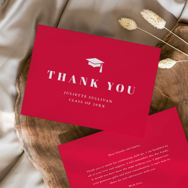 Tarjeta plana de agradecimiento (Simple, elegant typography with cap and tassel double-sided graduation thank you note cards.)