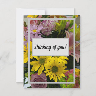 Tarjeta plana de felicitación: pensando en ti