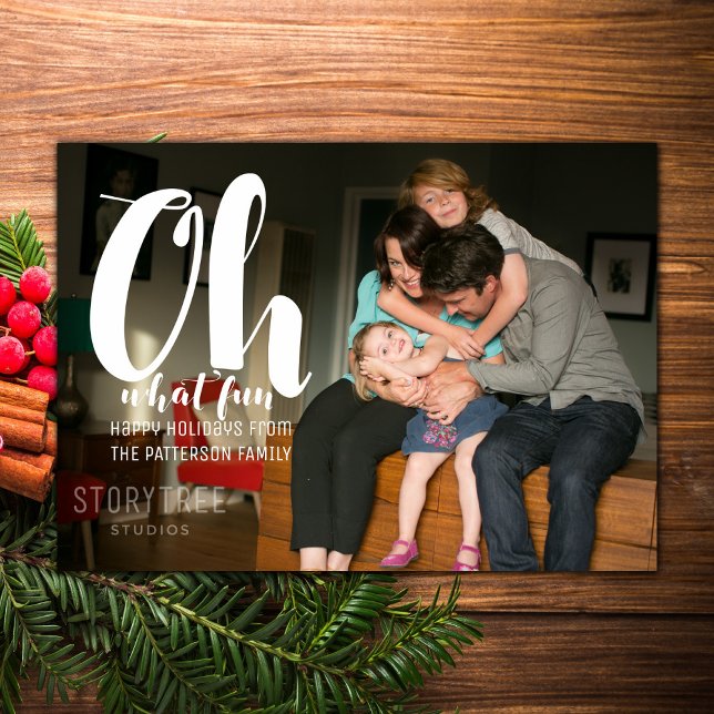 Tarjeta plana de fotos de vacaciones blanca Oh qué (White Oh What Fun Holiday Photo Card)