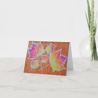 Tarjeta plegada de hojas de otoño