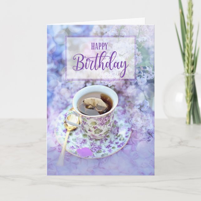 Tarjeta por su Copa de Té y Flores Púrpura Cumpleaños (Anverso)