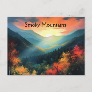 Tarjeta postal artística del atardecer en las mont