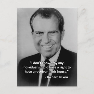 Tarjeta postal contra armas de Richard Nixon