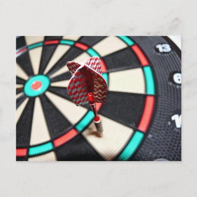 Tarjeta postal Dartboard y Dart (Anverso)