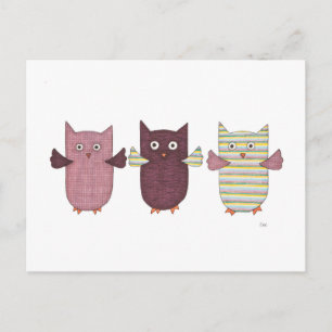 Tarjeta postal de 3 búhos púrpura volando