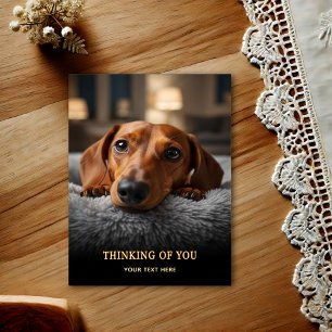 Tarjeta postal de adorable dachshund pensando en t