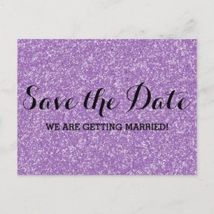 Tarjeta postal de aviso de boda con brillo morado