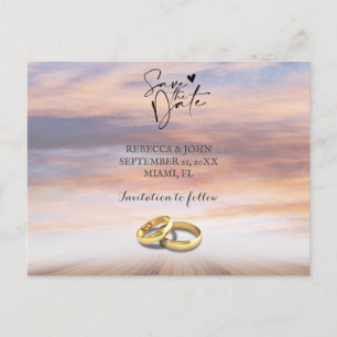 Tarjeta postal de aviso de boda en la playa