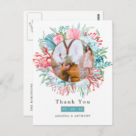 Tarjeta postal de boda de verano en la playa con t