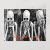 Tarjeta postal de Halloween de esqueletos divertid