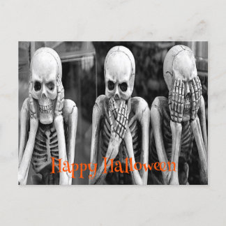 Tarjeta postal de Halloween de esqueletos divertid