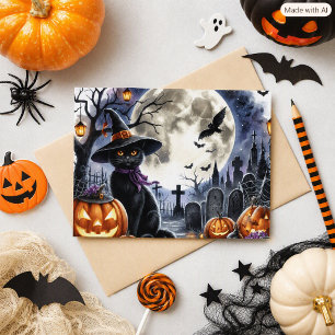 Tarjeta postal de Halloween de gato negro lindo