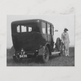 Tarjeta postal de imagen en blanco y negro de Lady