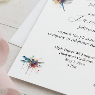 Tarjeta postal de invitación de boda con libélula