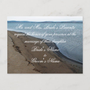 Tarjeta postal de invitación de boda en la playa.