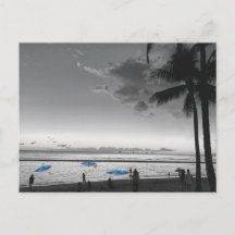Tarjeta postal de la playa de Hawái y palmeras