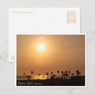 Tarjeta postal de la puesta de sol en Balian Palm 