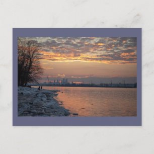 Tarjeta Postal de la Puesta del Sol en el Río en I