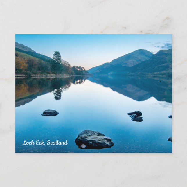 Tarjeta postal de Loch Eck en azul, Escocia (Anverso)