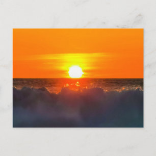 Tarjeta postal de puesta de sol en una hermosa isl