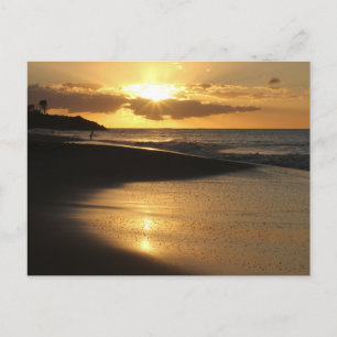 Tarjeta postal de puesta de sol en una hermosa isl