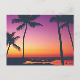 Tarjeta postal de puesta de sol en una isla de pla