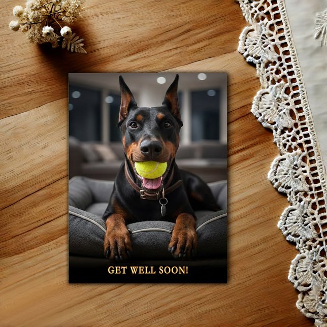 Tarjeta postal de recuperación con adorable Doberm (Subido por el creador)