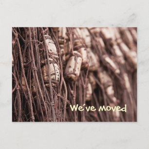 Tarjeta postal de red de pesca nos hemos mudado