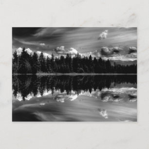 Tarjeta postal de reflexión en blanco y negro