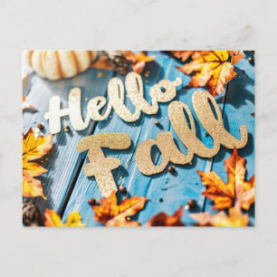 Tarjeta postal de saludo de otoño con calabazas y