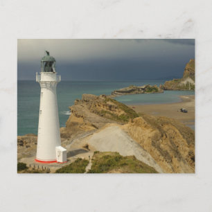 Tarjeta postal del faro que domina el océano
