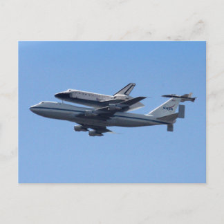 Tarjeta postal del vuelo final del transbordador e