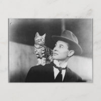 Tarjeta postal en blanco y negro de hombre y gato